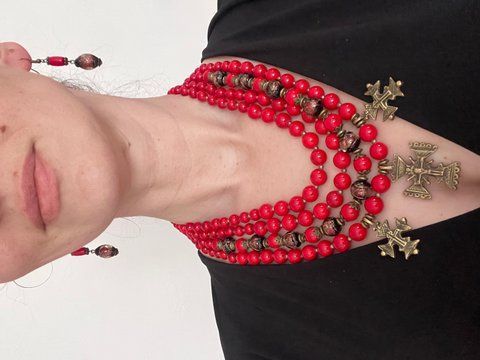 Намисто червоне - &laquo;Файна чічка&raquo; 131a фото